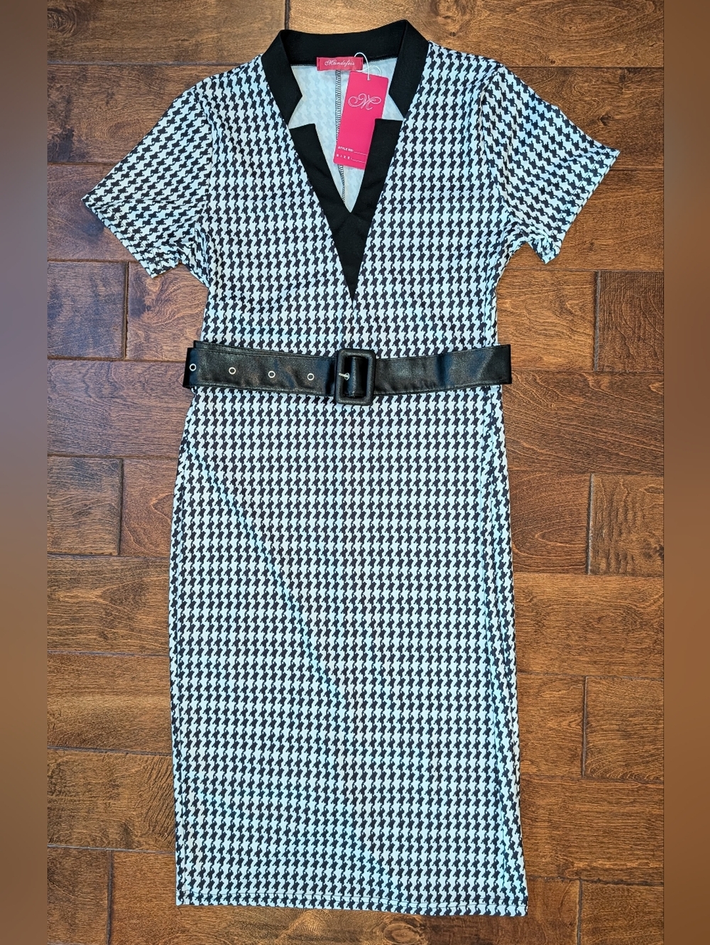 NWT: Black & White Houndstooth Wiggle Dress- Large